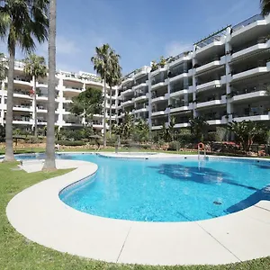 Mi Capricho , Sitio de Calahonda España